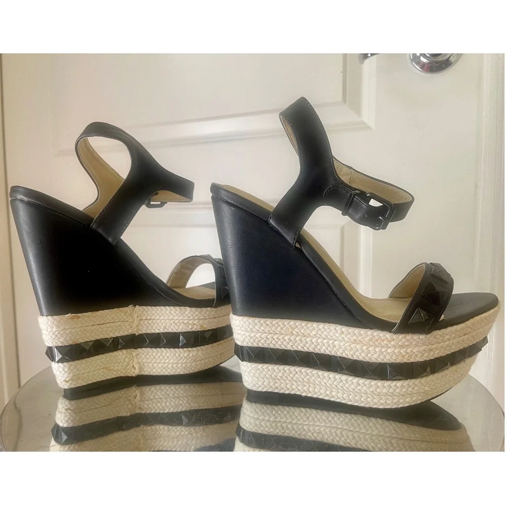 Shoe Republic LA Black Rockstud Espadrille Platform Wedge Sandals 6.5